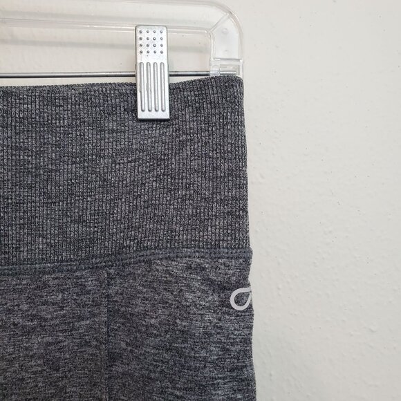 GapFit Brushed Tech Jersey bike shorts in black heather - Picture 2 of 9